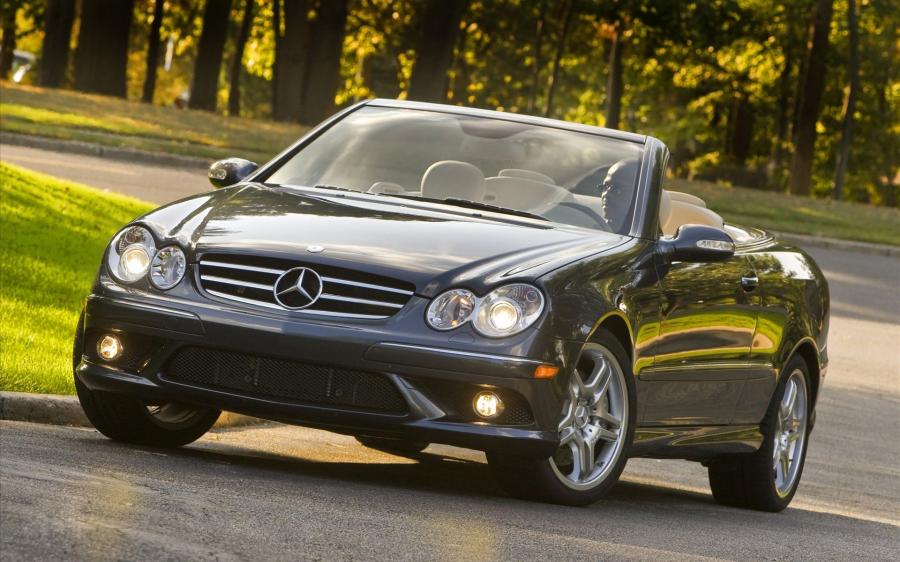  Mercedes-Benz CLK550 Cabriolet 2009 года  (фото 1 из 24)
